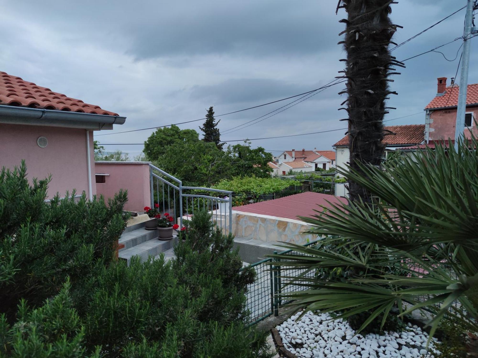 Appartement Balthasar - Turm Krk Sveti Vid-Miholjice Bagian luar foto